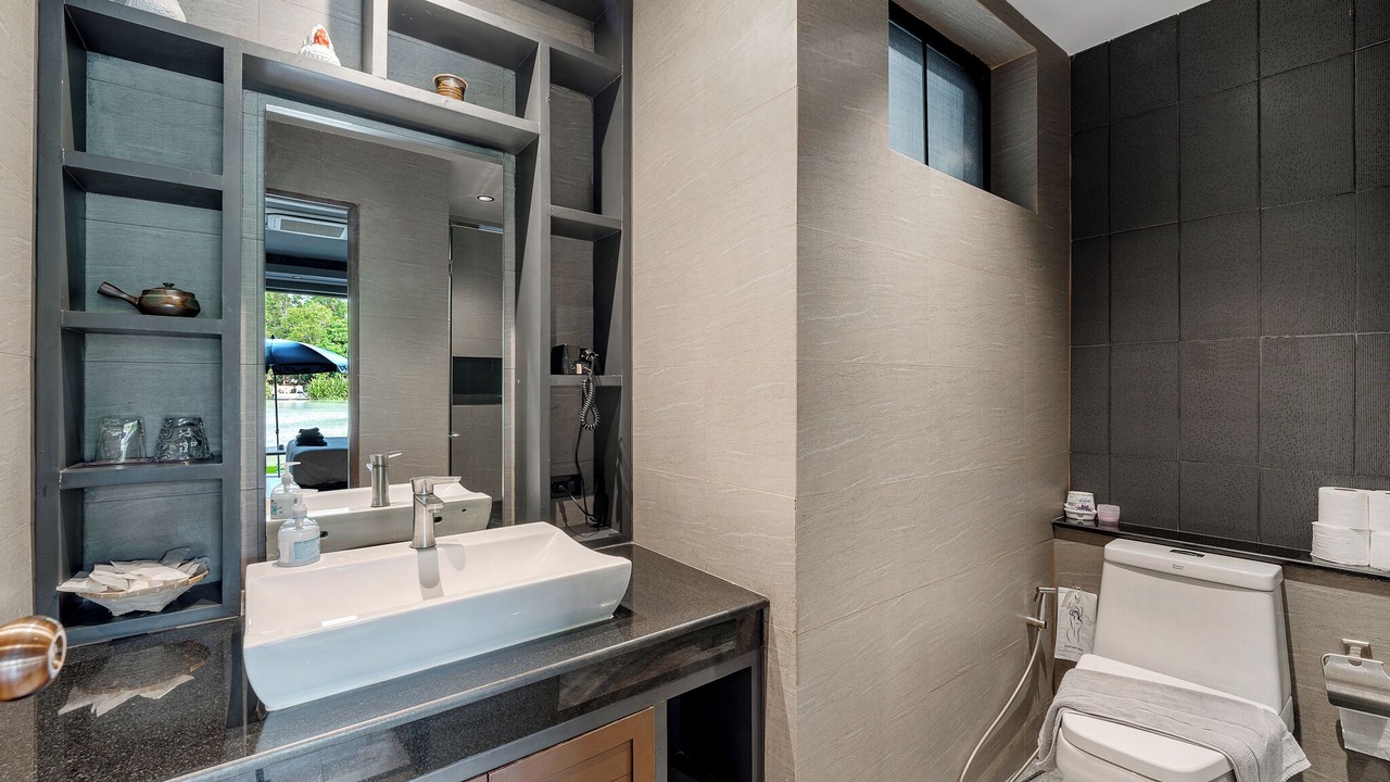 Photo of Bathroom in Hua Thanon