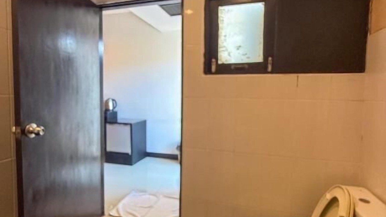 Photo of Bathroom in Saphan Sung