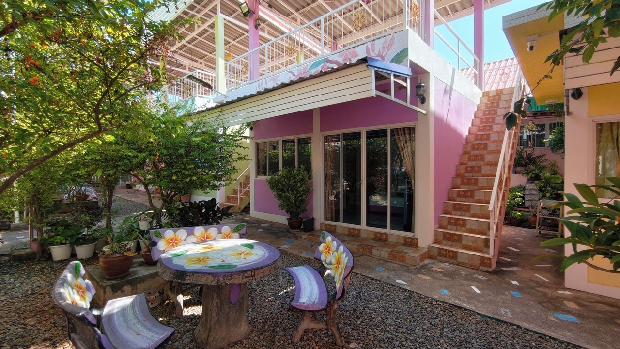 Photo of Outdoor in Tha Thaewawong