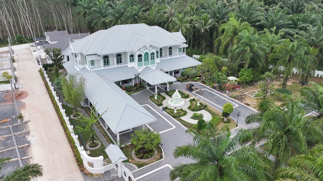 Photo of Outdoor in Khlong Thom