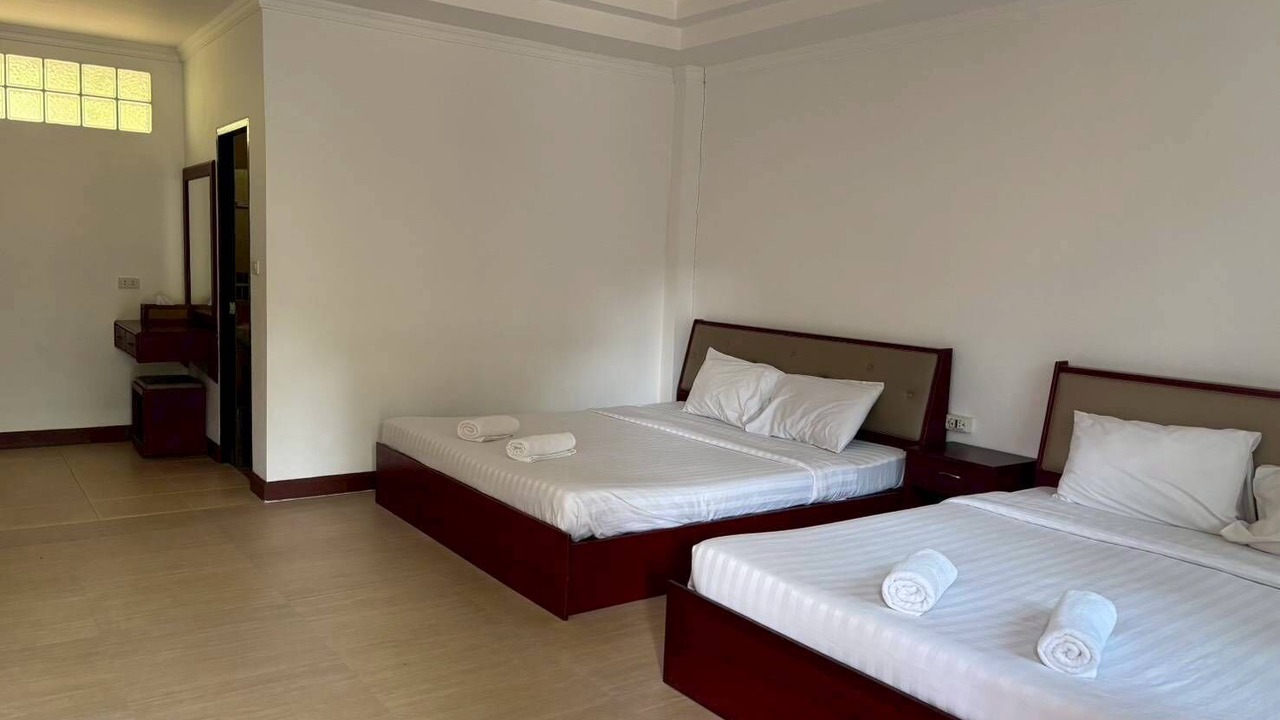 Photo of Bedroom in Khanong Phra
