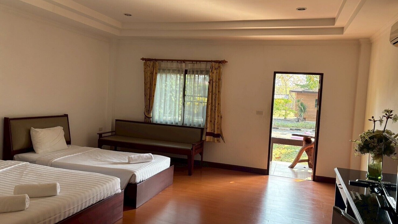 Photo of Bedroom in Khanong Phra