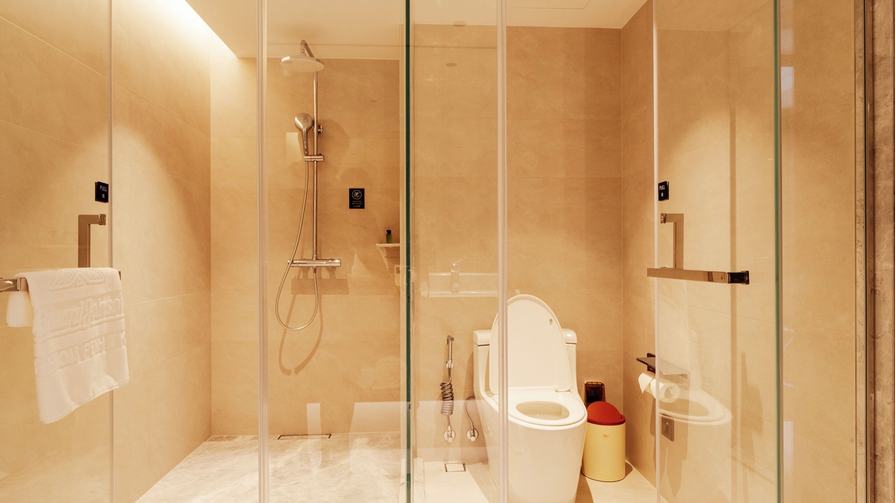 Photo of Bathroom in Tuol Kouk