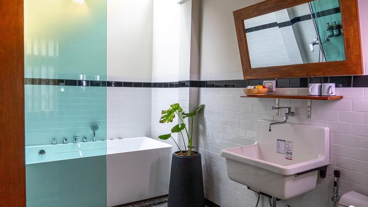 Photo of Bathroom in Bang Kobua