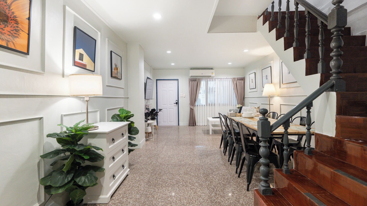 Photo of Livingroom in Phra Khanong