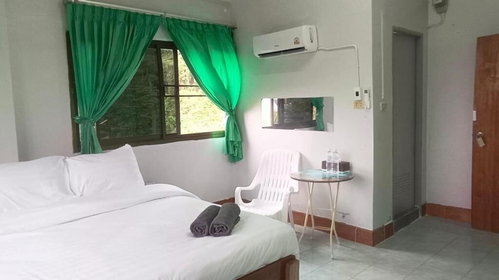 Photo of Bedroom in Pak Nam