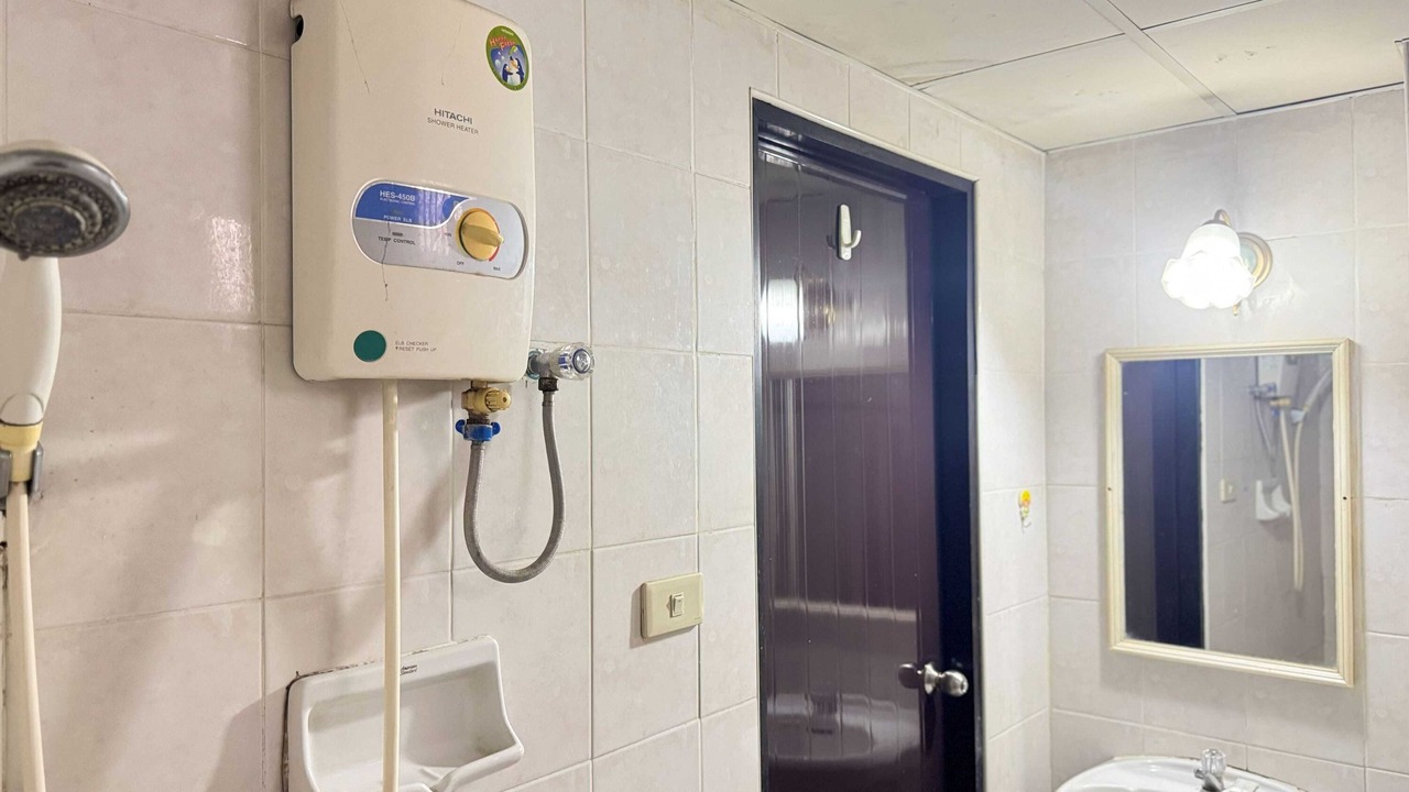Photo of Bathroom in Chang Khlan