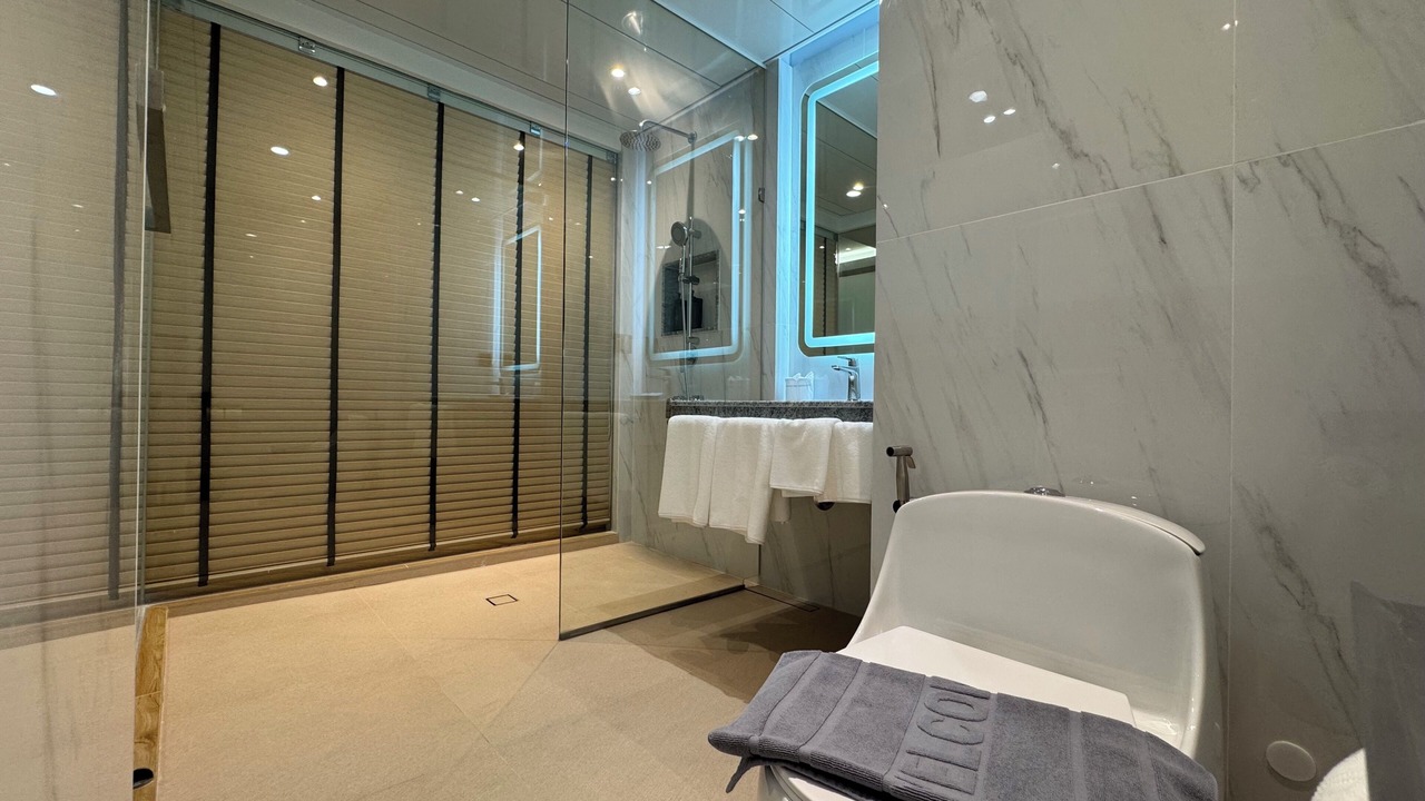 Photo of Bathroom in Rama 9