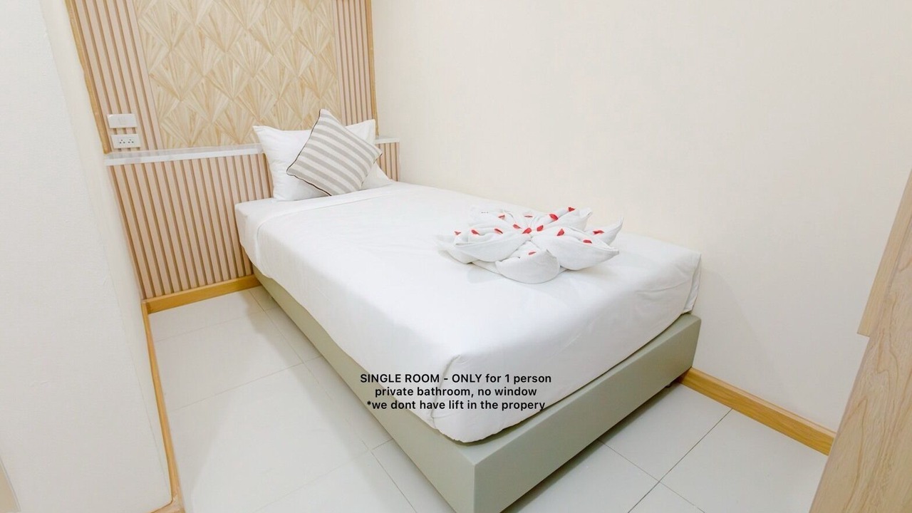 Photo of Bedroom in Talat Yot