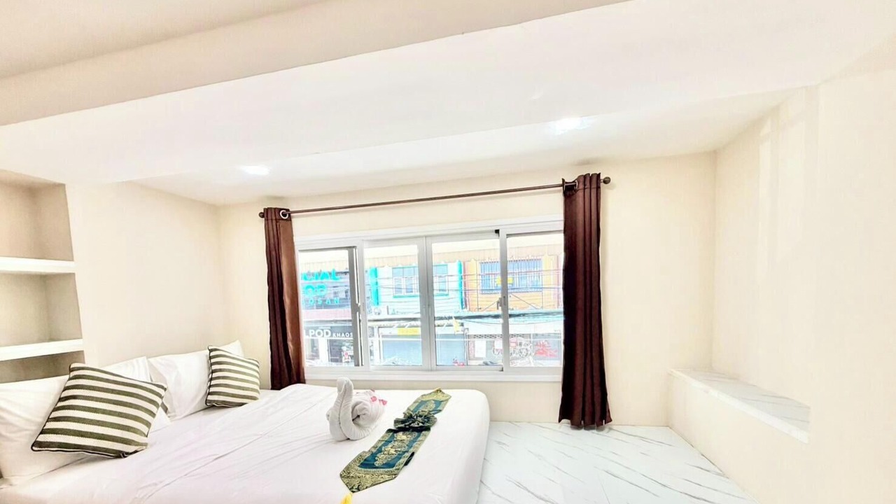 Photo of Bedroom in Talat Yot
