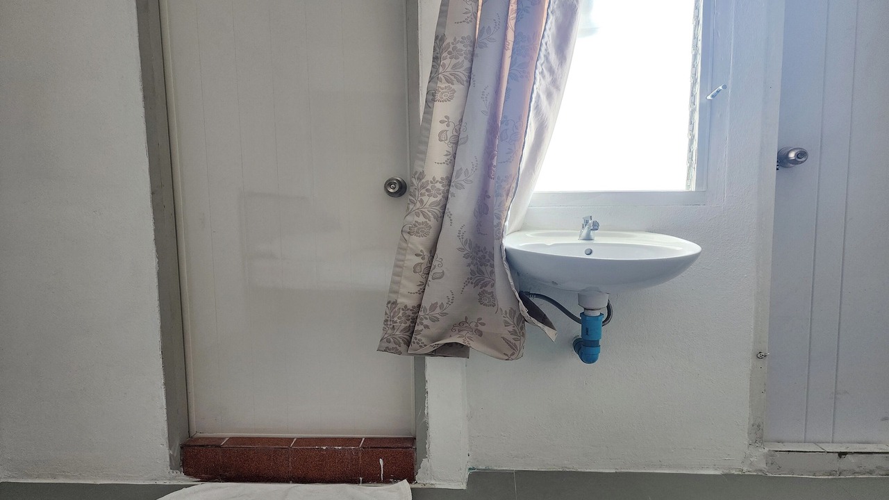 Photo of Bedroom in Bang Chalong
