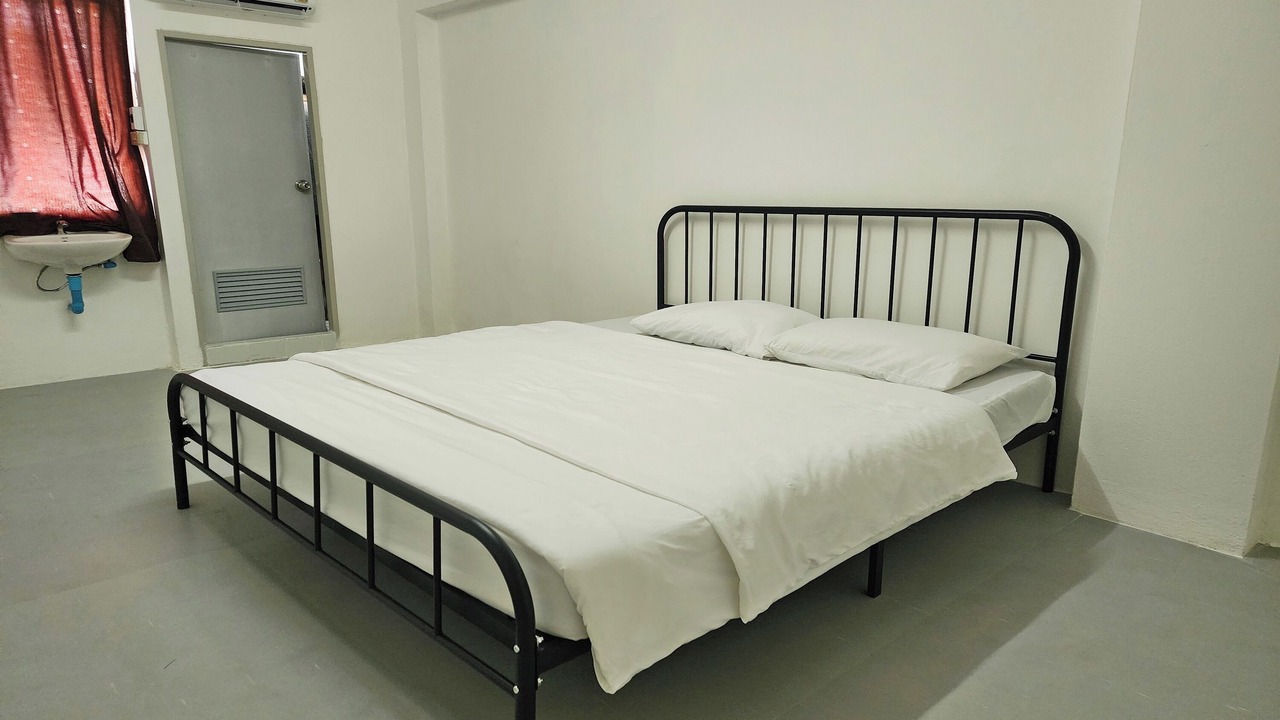 Photo of Bedroom in Bang Chalong