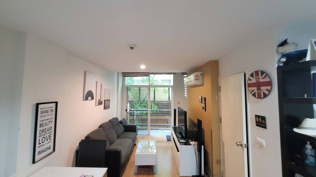 Photo of Livingroom in Nonthaburi