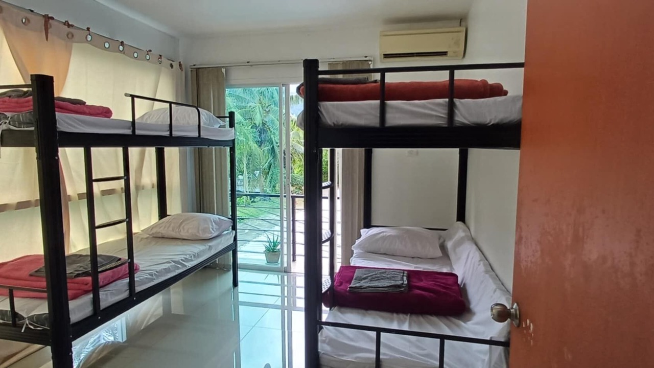 Photo of Bedroom in Khuekkhak