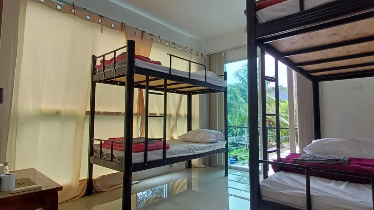 Photo of Bedroom in Khuekkhak