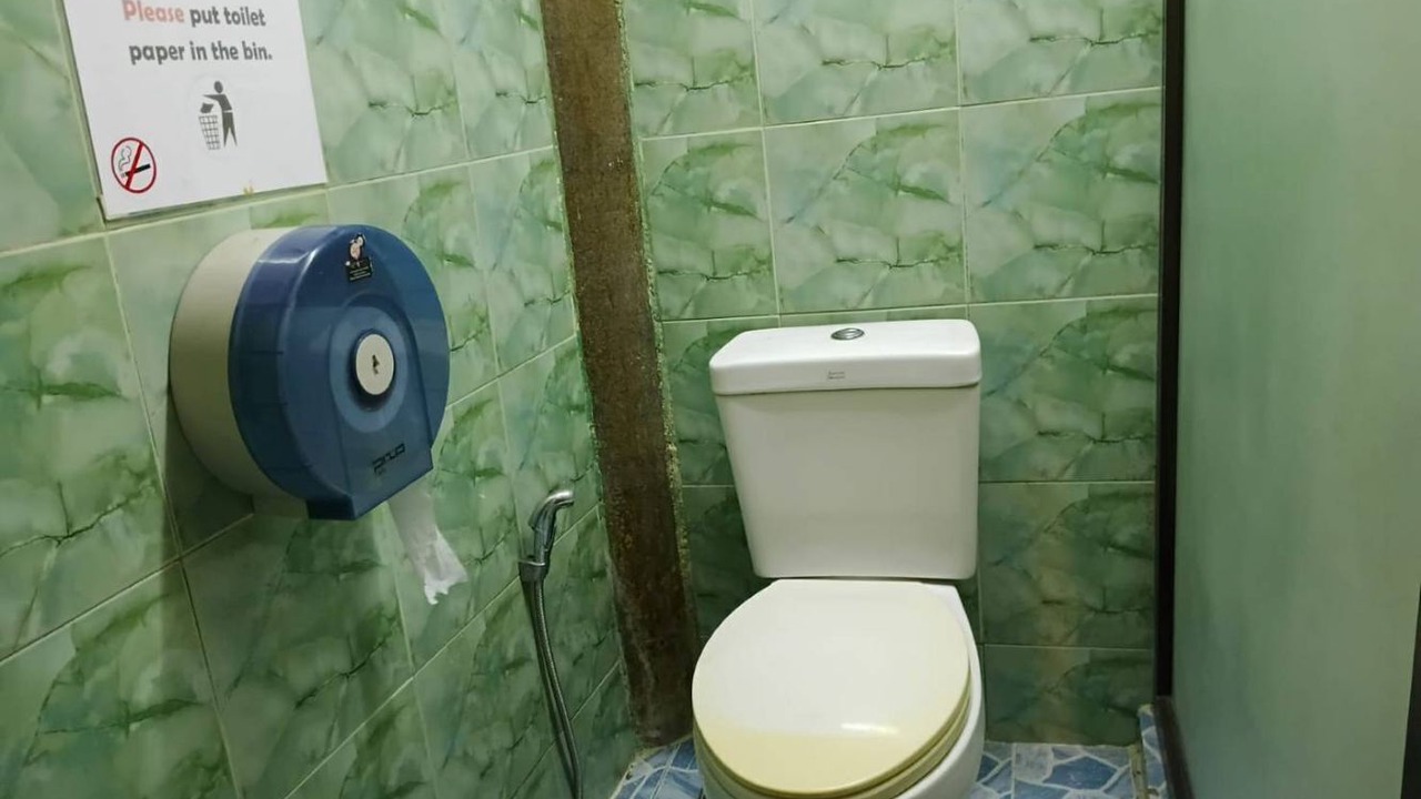 Photo of Bathroom in Old City