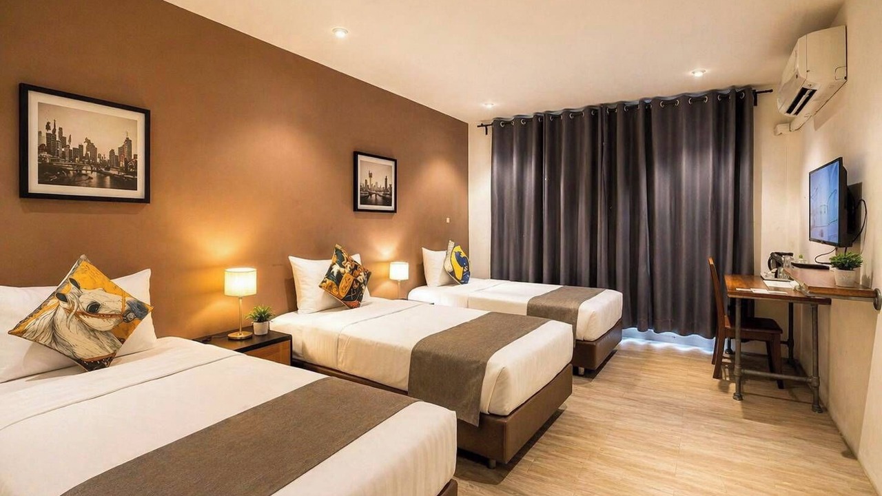 Photo of Bedroom in Khlong Toei Nuea