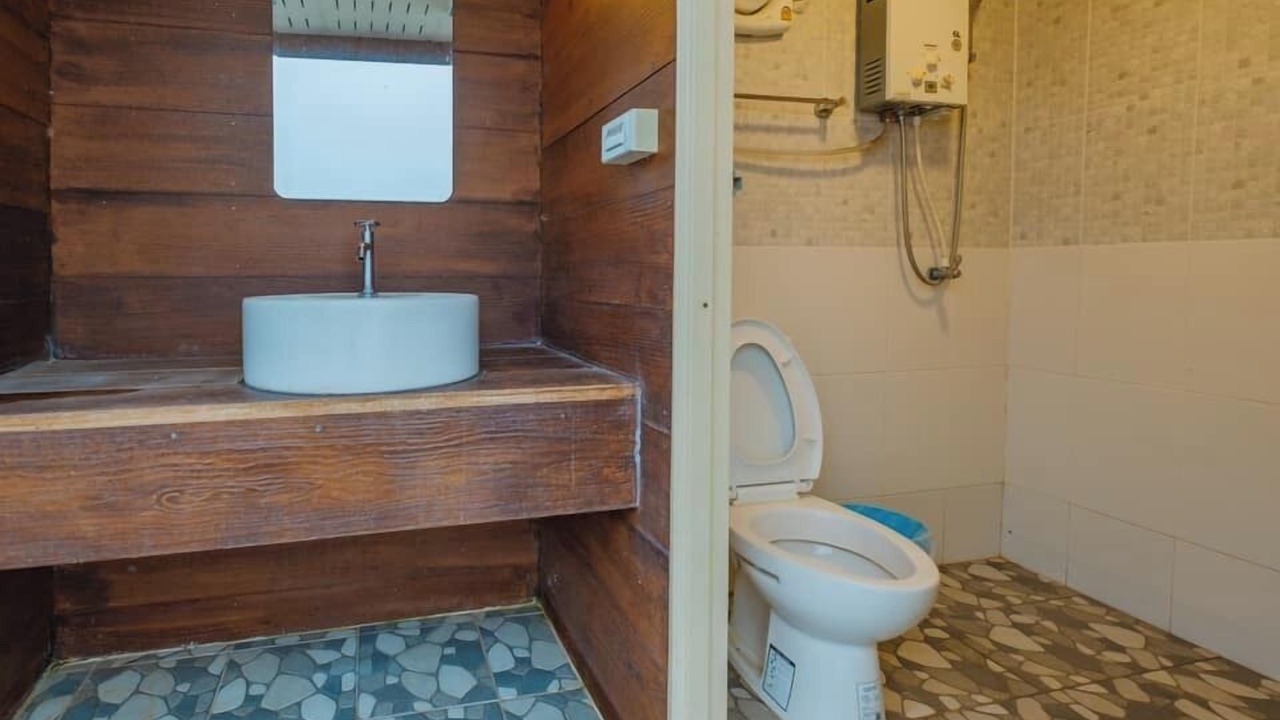 Photo of Bathroom in Mae Rim