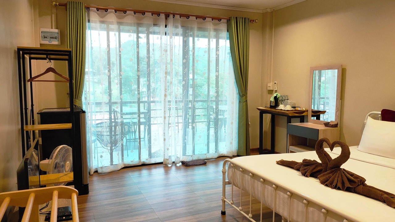 Photo of Bedroom in Tha Sao