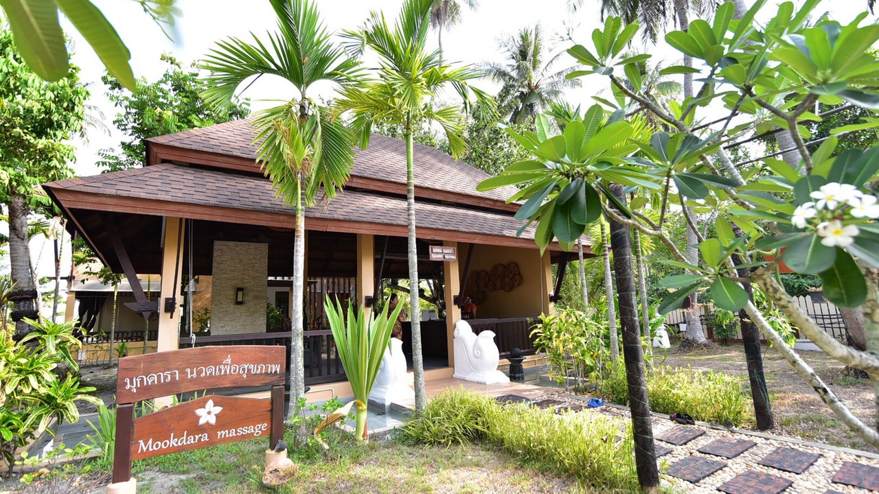 Photo of Others in Ko Mook