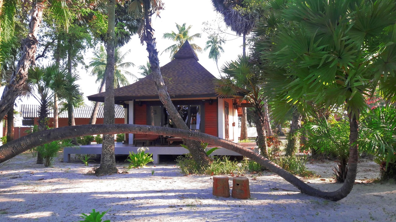 Photo of Bedroom in Ko Mook