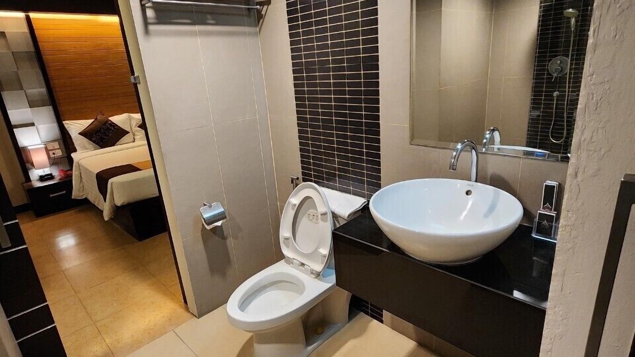 Photo of Bathroom in Lat Phrao