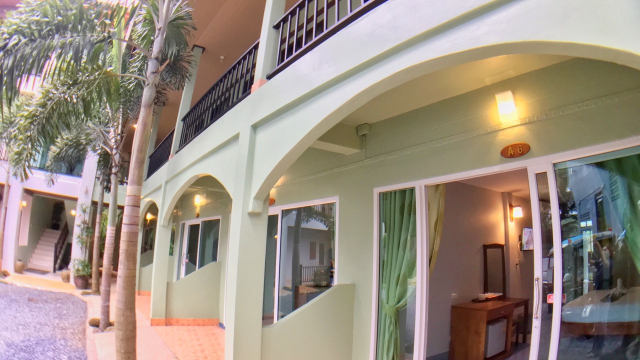 Photo of Patio Balcony in Khuekkhak