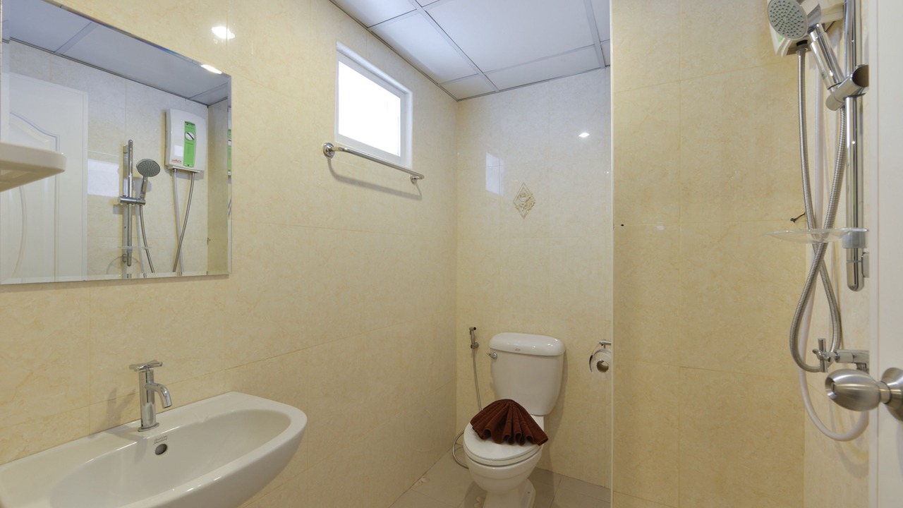 Photo of Bathroom in Lat Phrao
