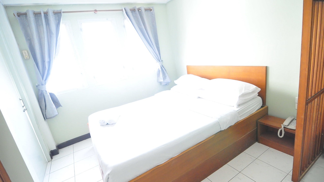 Photo of Bedroom in Din Daeng