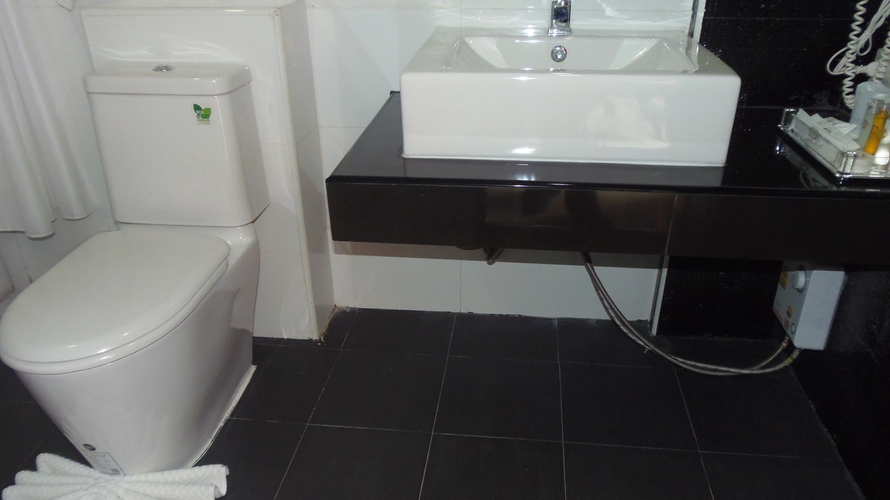 Photo of Bathroom in Pak Phraek