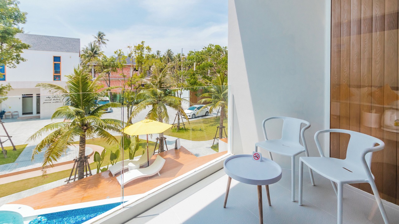 Photo of Patio Balcony in Tha Sala