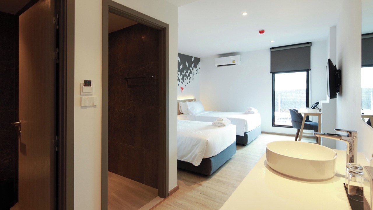Photo of Bedroom in Khlong Kluea
