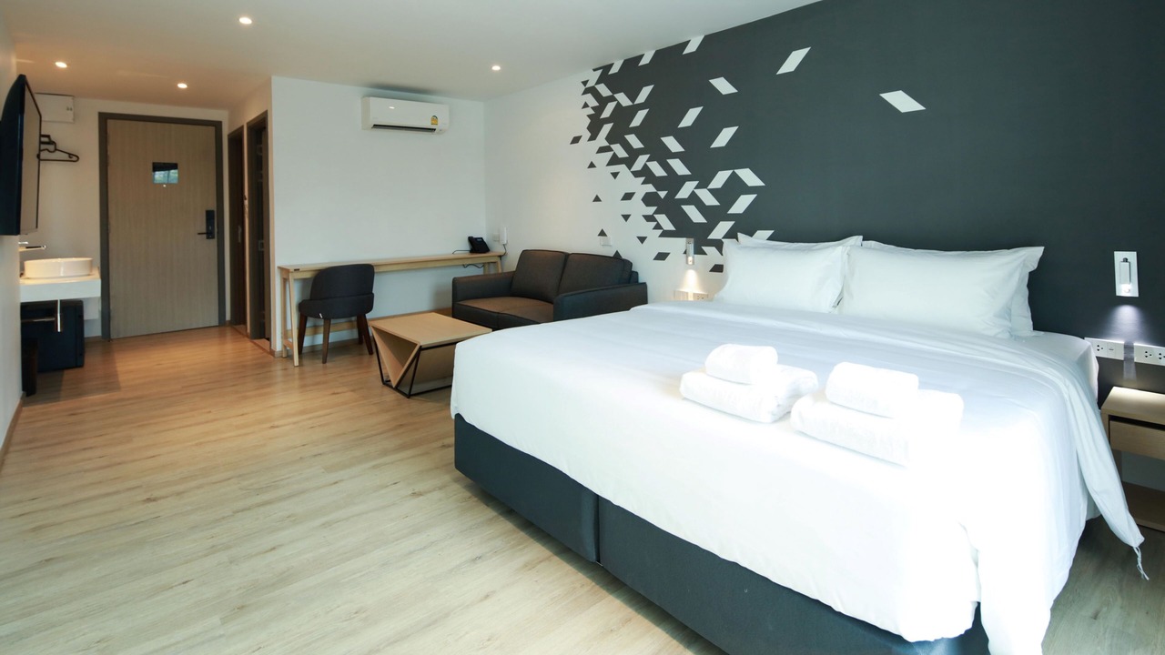 Photo of Bedroom in Khlong Kluea