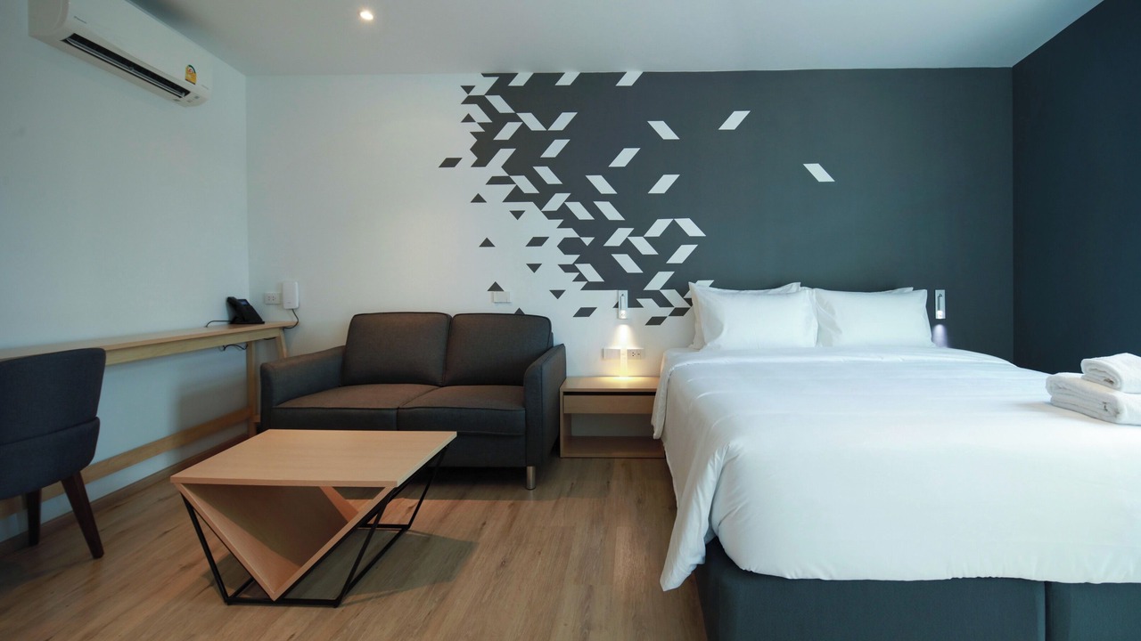 Photo of Bedroom in Khlong Kluea