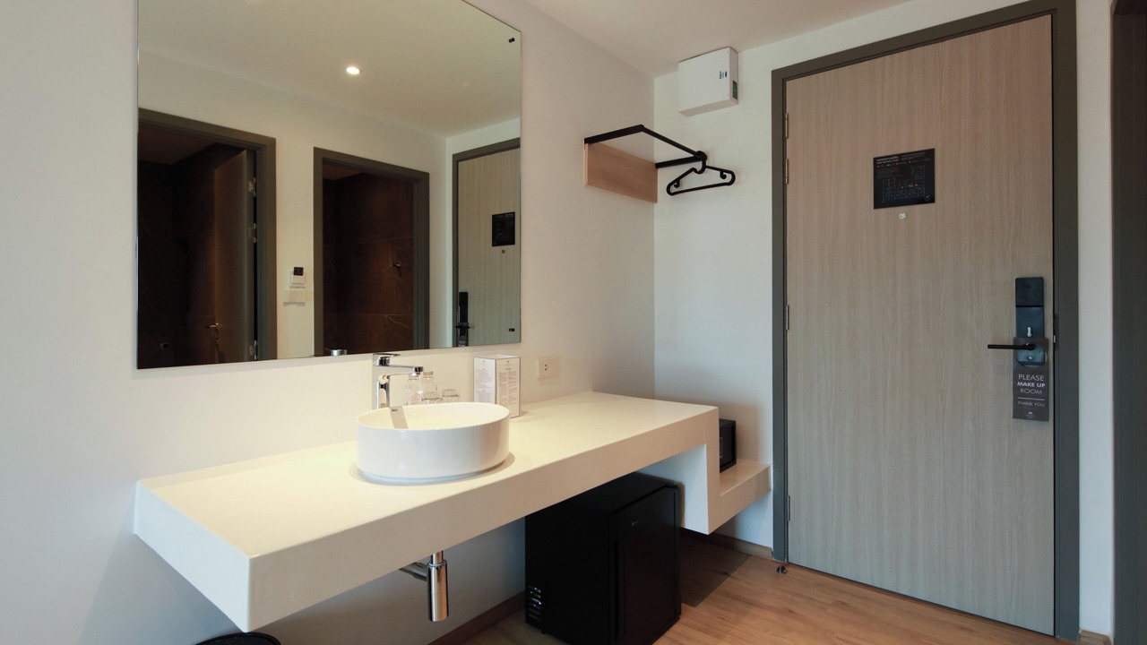 Photo of Bedroom in Khlong Kluea