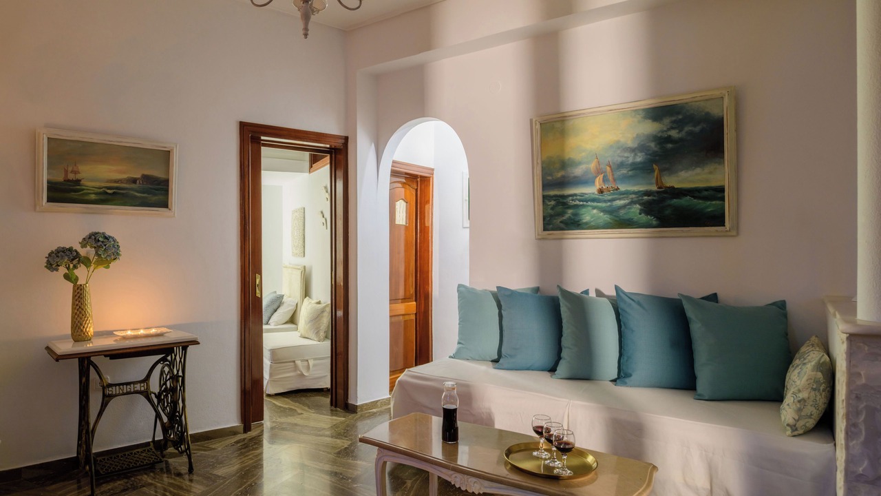 Photo of Bedroom in Fira