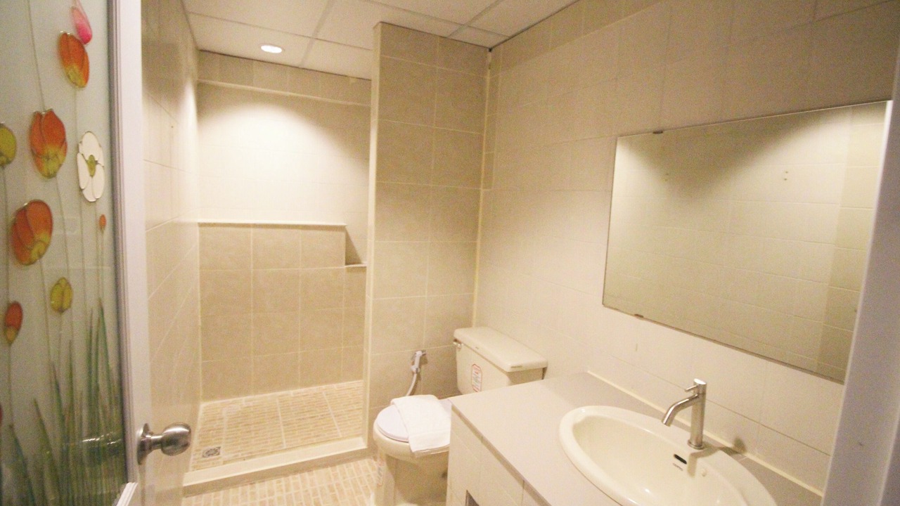 Photo of Bathroom in Prawet