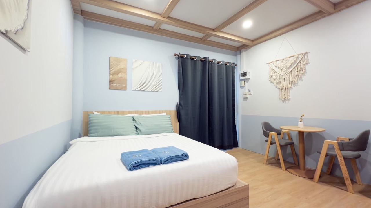 Photo of Bedroom in Koh Lan