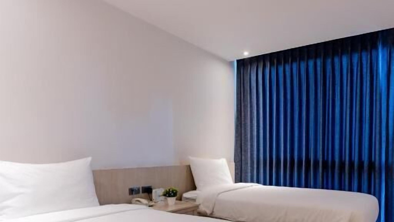 Photo of Bedroom in Witthayu