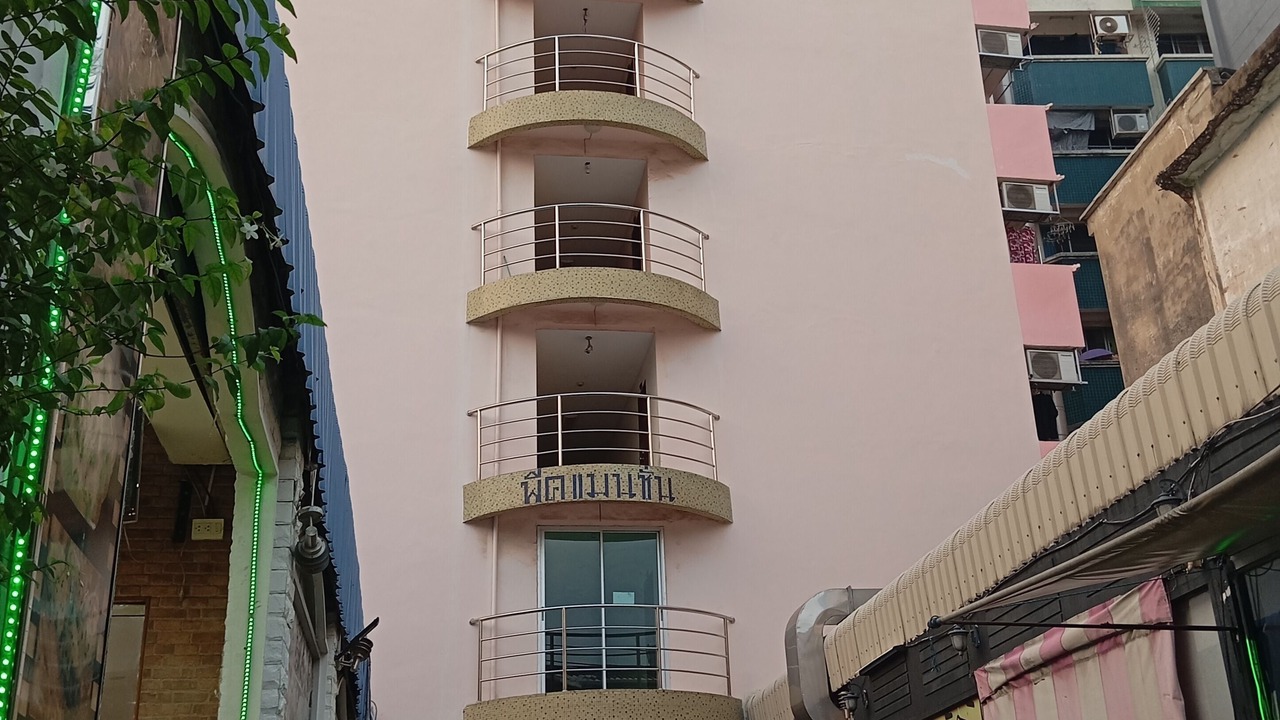 Photo of Outdoor in Makkasan