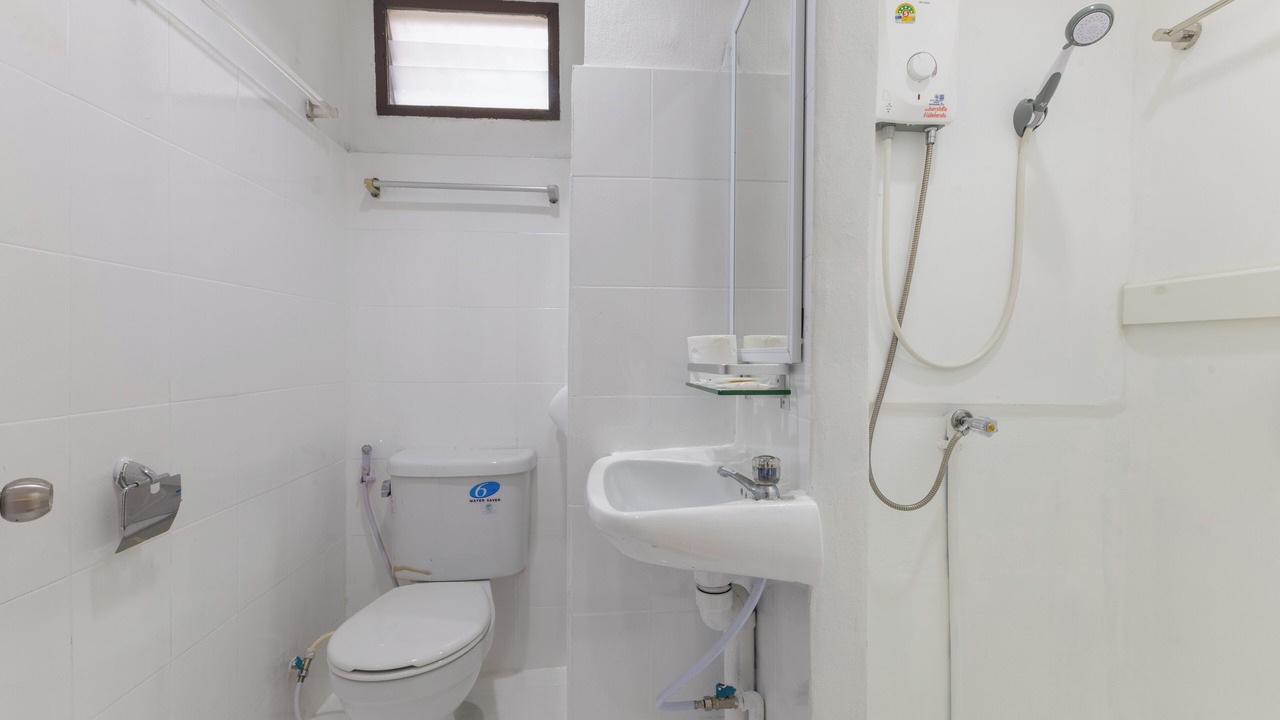 Photo of Bathroom in Rama 9