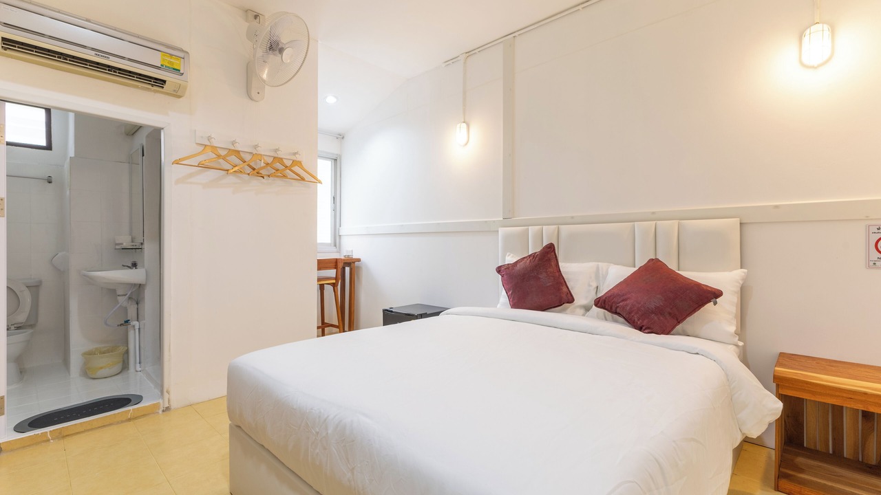Photo of Bedroom in Rama 9