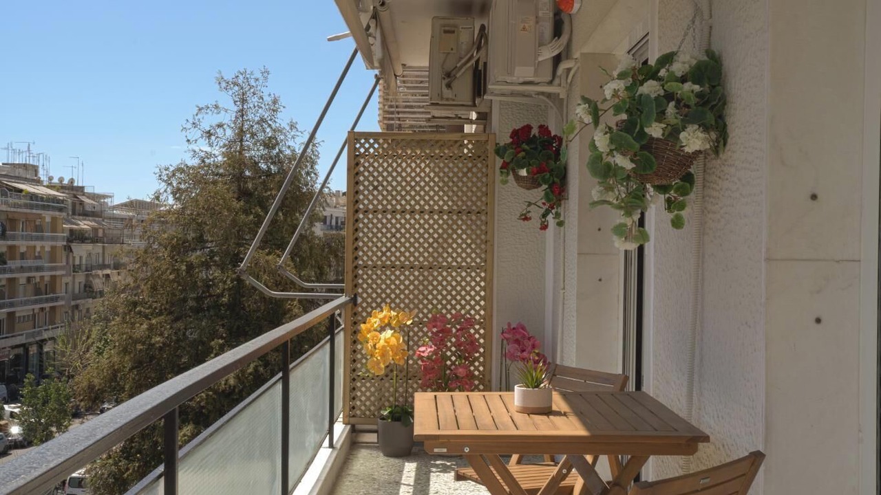 Photo of Patio Balcony in Ilisia