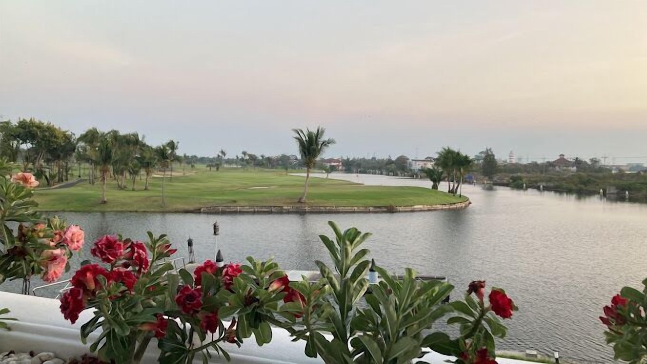 Photo of Patio Balcony in Bang Pakong