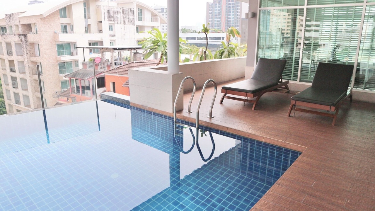 Photo of Outdoor in Asoke