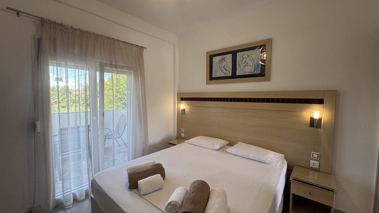 Photo of Outdoor in Metamorfosi