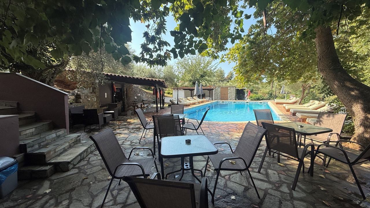 Photo of Outdoor in Metamorfosi