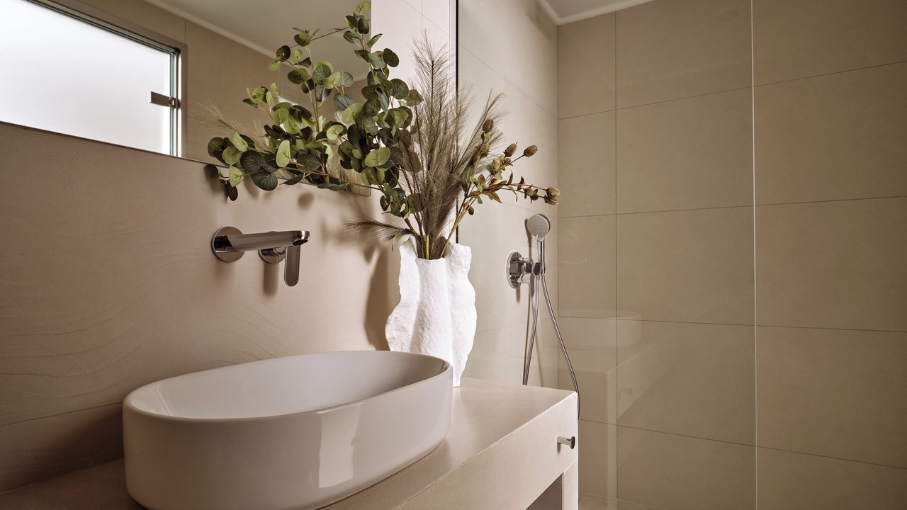 Photo of Bathroom in Romirion