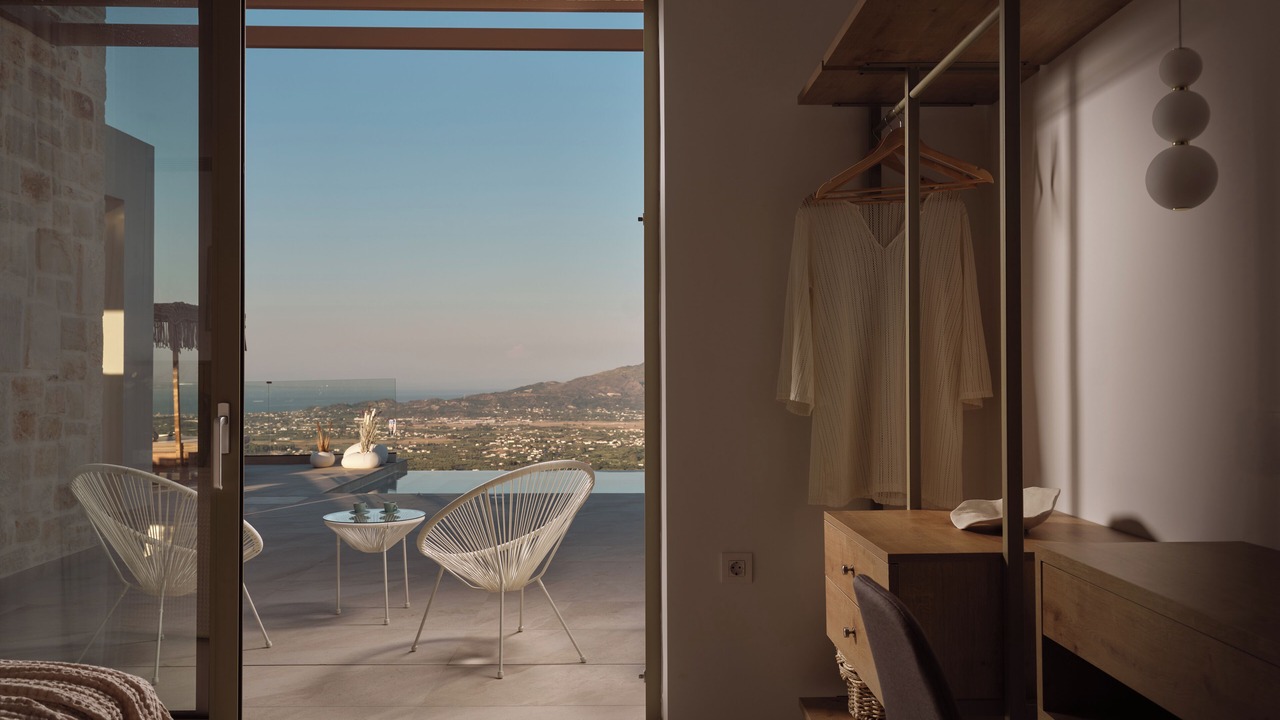 Photo of Bedroom in Romirion