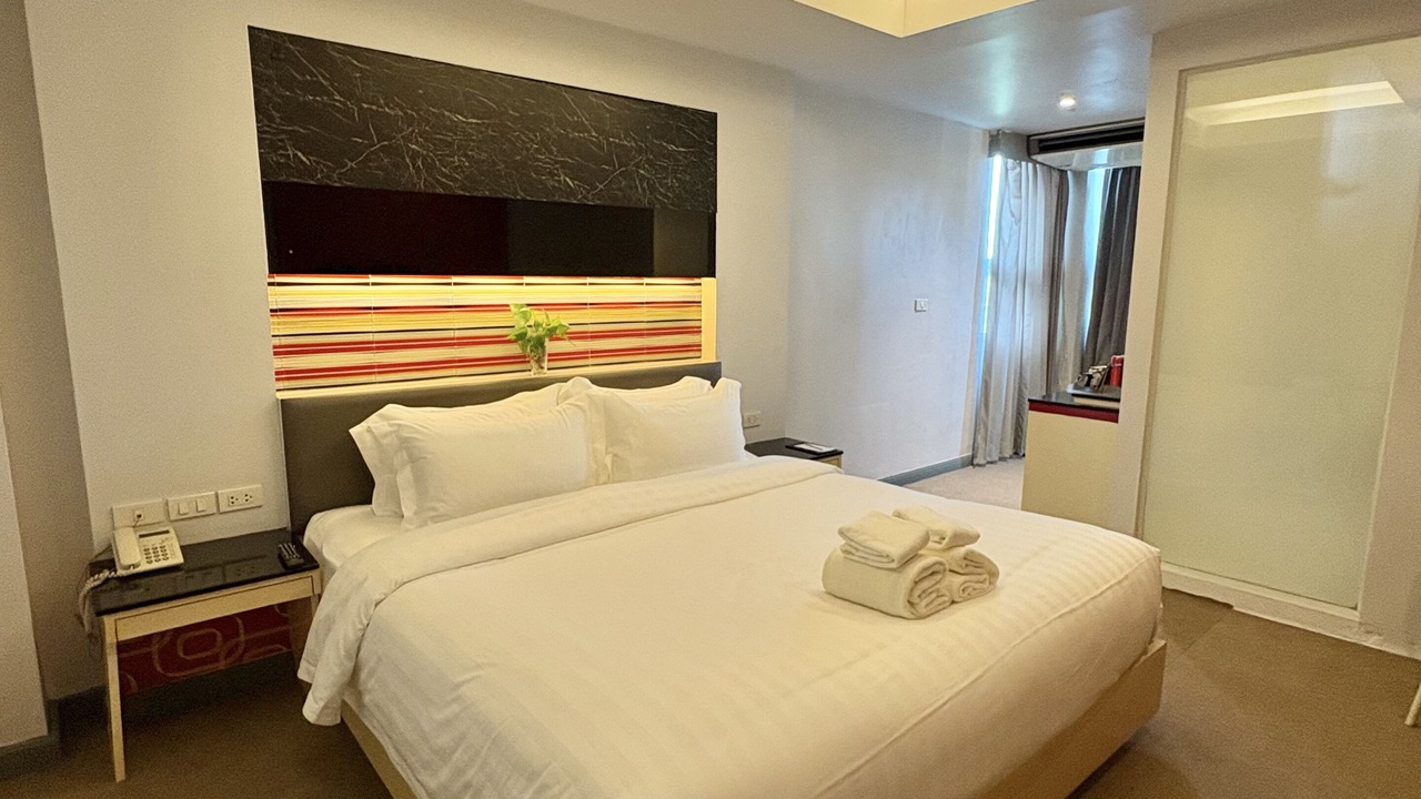 Photo of Bedroom in Phra Khanong Nuea